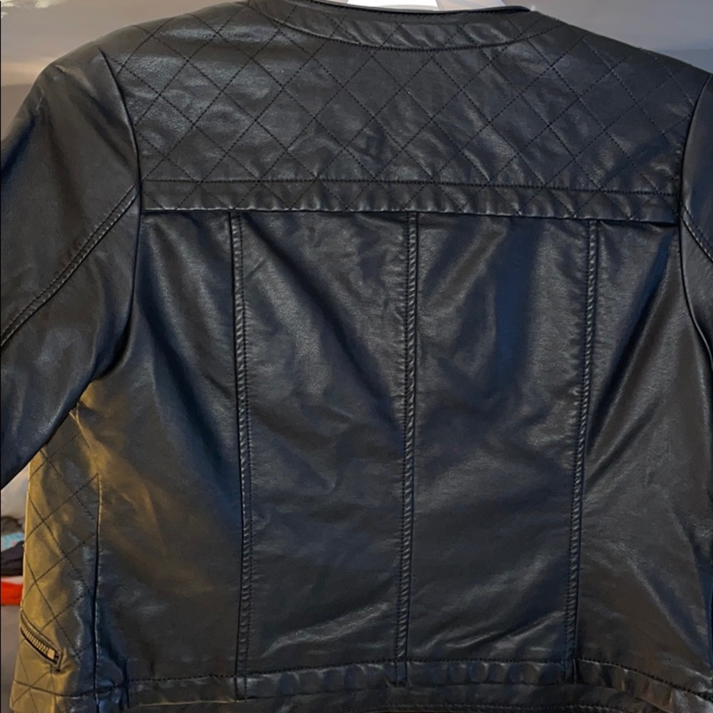 bomber jacket - Picture 4 of 5